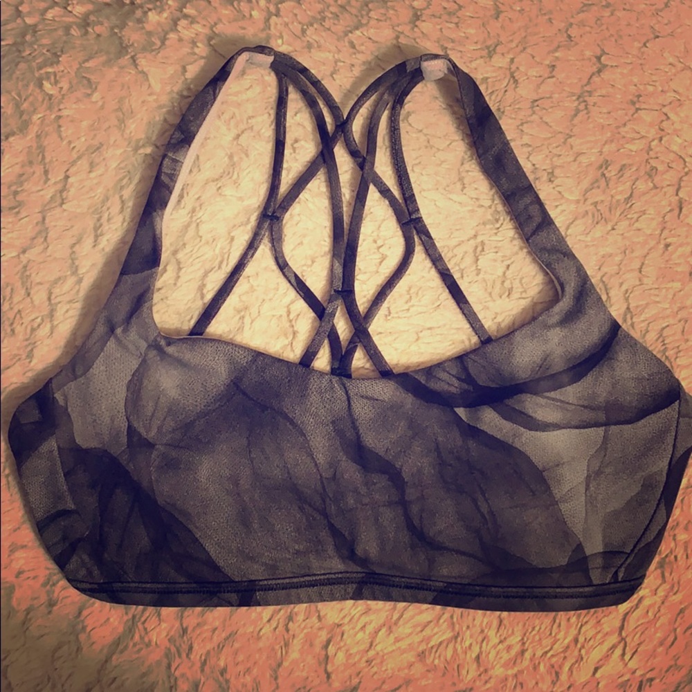 🍋Lululemon Free To Be Wild Sports Bra & Bag🤍🖤